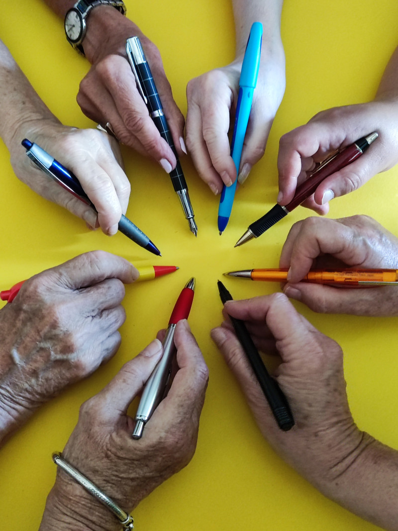 (W)Orte schreiben Geschichte(n) – Geschichten verbinden : écrire et lire pour tous